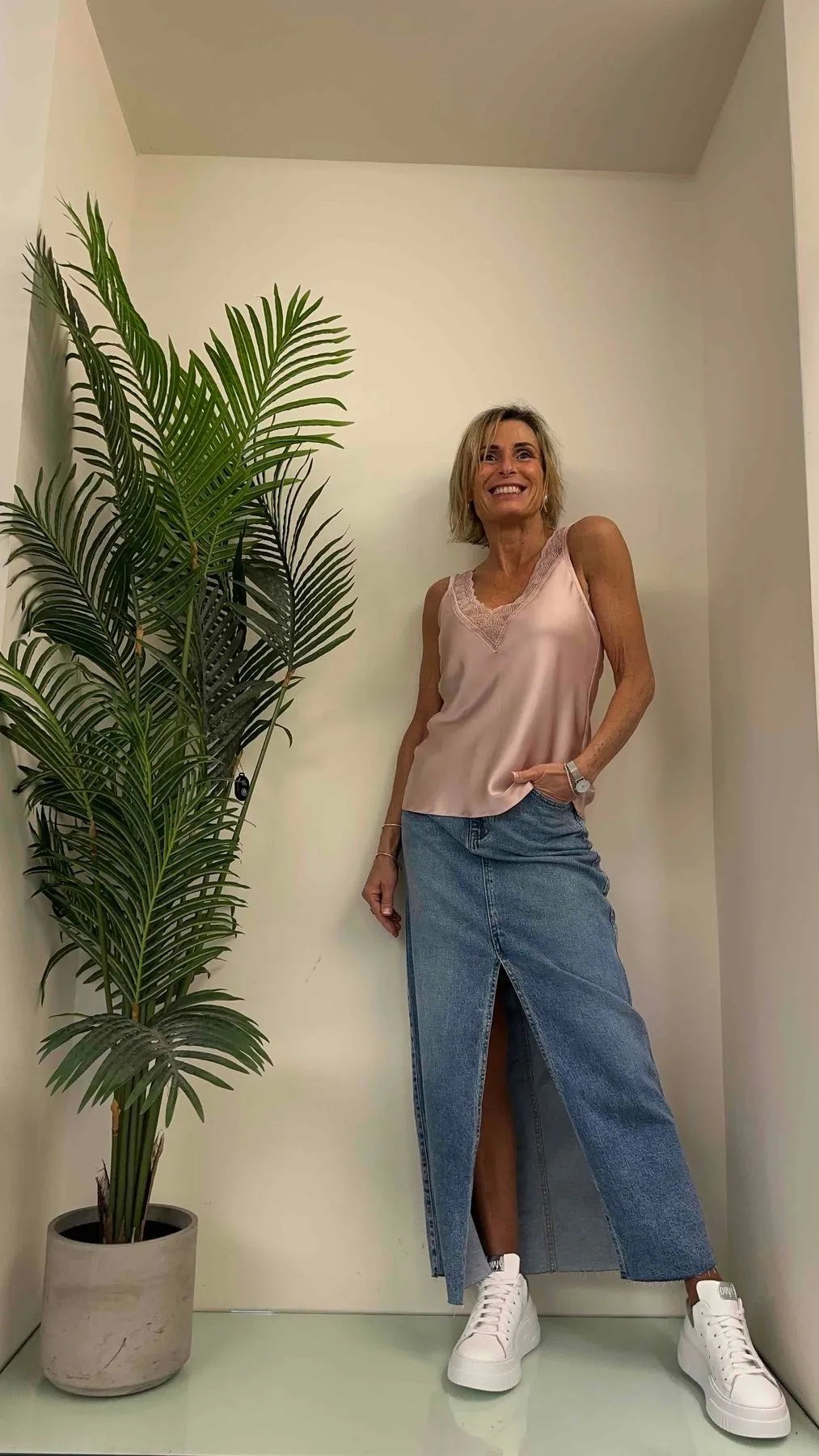 GIORGIA & JHONS - 60073SS24 - GONNA DENIM LUNGA CON SPACCO CENTRALE, ORLO VIVO